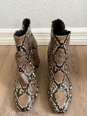 stradivarius Snake-Print Ankle Boots - Brown & Black